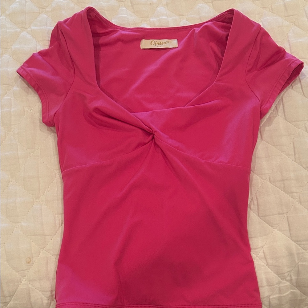 DOUBLE LINED SHAPING TWIST DETAIL SHIRT